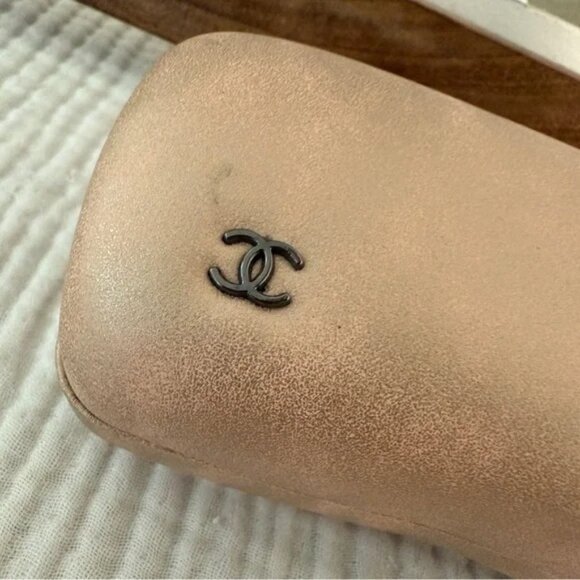 Chanel Light Pink Hard Sunglasses Case - Sun Glasses Hardshell Silver Sparkle main image 4